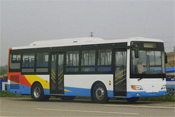 峨嵋EM6101HCG5公交车（柴油国五10-41座）