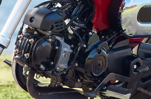 《本田2万左右的摩托车》本田迷你系列Dax125，经典外观全新动力