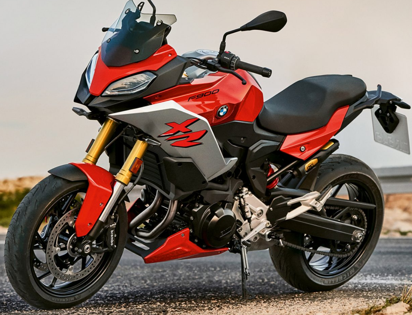 《宝马F 900 XR摩托车价格图片》厂商建议零售价126900元