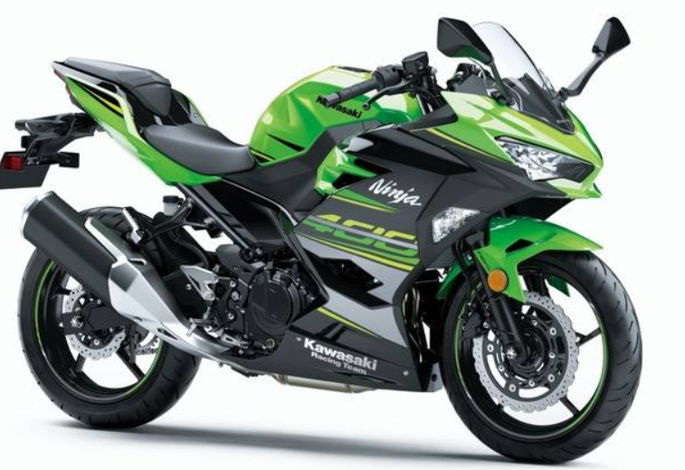 《6万以内能买什么样的摩托车》马哈XMAX300/川崎Ninja400