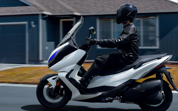 《3万左右的摩托车有什么好的推荐》升仕全新舒适踏板350E，长轴大空间，配置齐全，售价30800元
