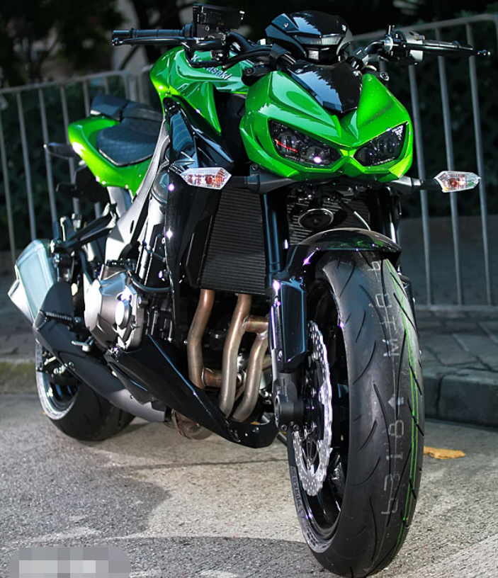 川崎z1000图片，川崎Z1000(ABS)摩托车价格图片