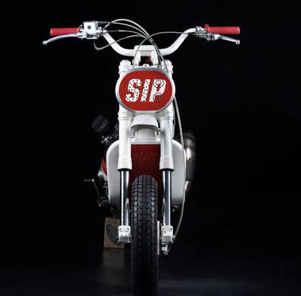 踏板摩托车改装：颠覆踏板摩托车印象的改装车VESPA PX150