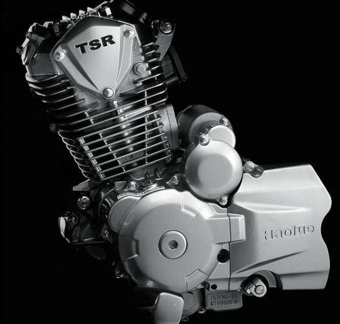 太子摩托车150：豪爵TR150，品质不错，动力表现比较实用